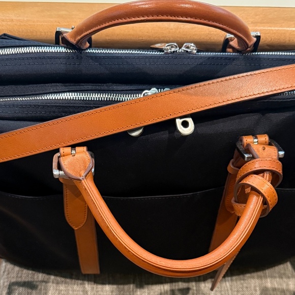 Stuart & Lao Cary Briefcase - The Double - Navy and Tan - Picture 5 of 6